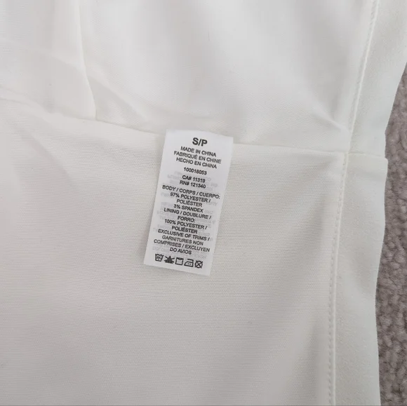 Dynamite Cropped Tank Top - Picture 4 of 4